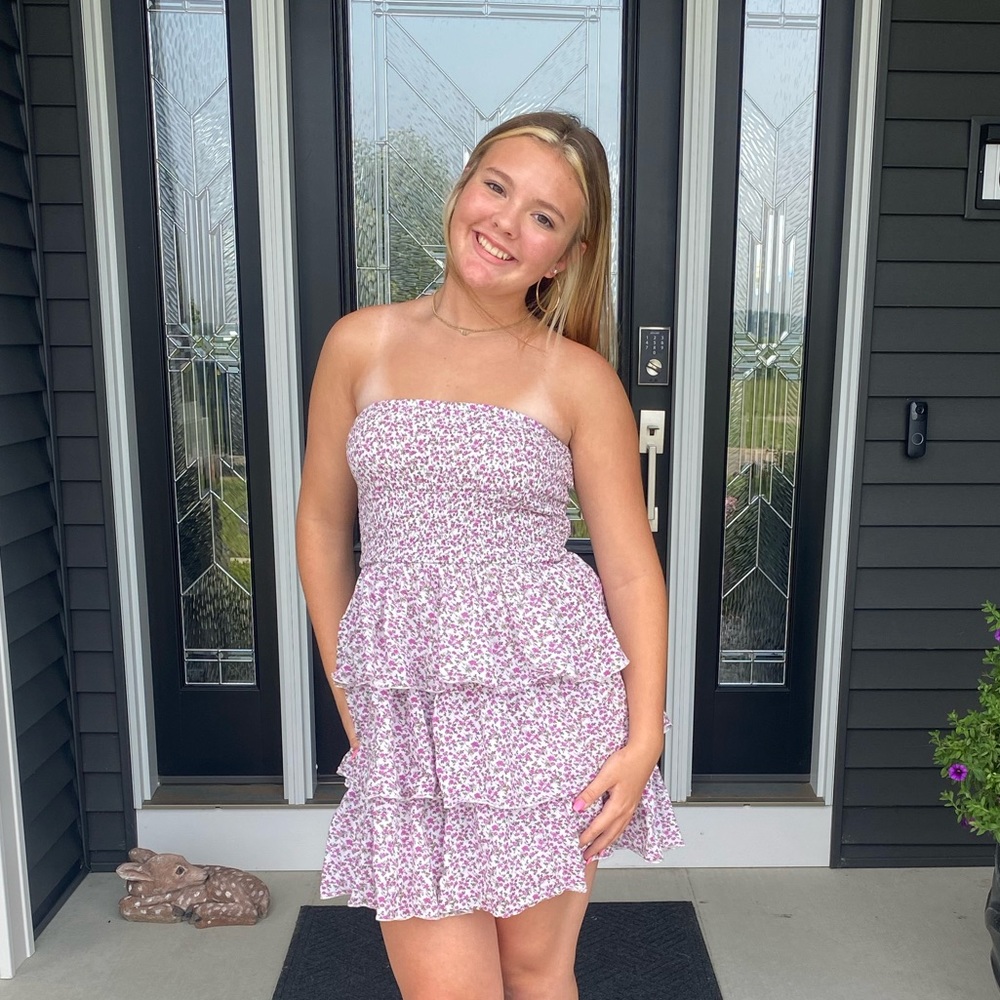 Meet your Posher, Chloe